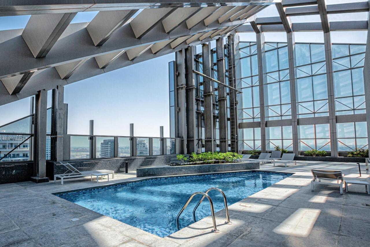 5 Star Sparkle Tower By Swarovski, Dubai Marina Zewnętrze zdjęcie
