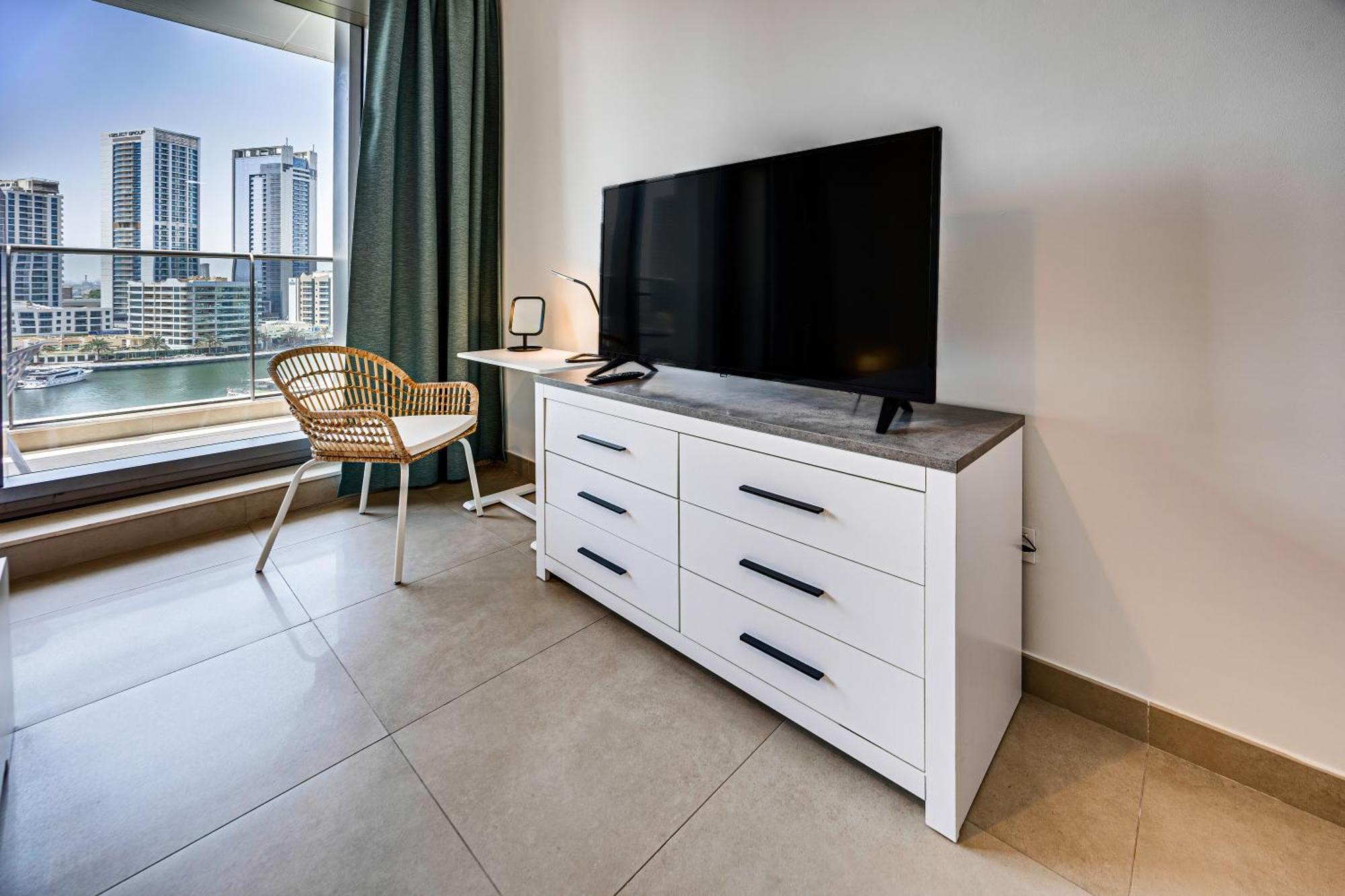 5 Star Sparkle Tower By Swarovski, Dubai Marina Zewnętrze zdjęcie
